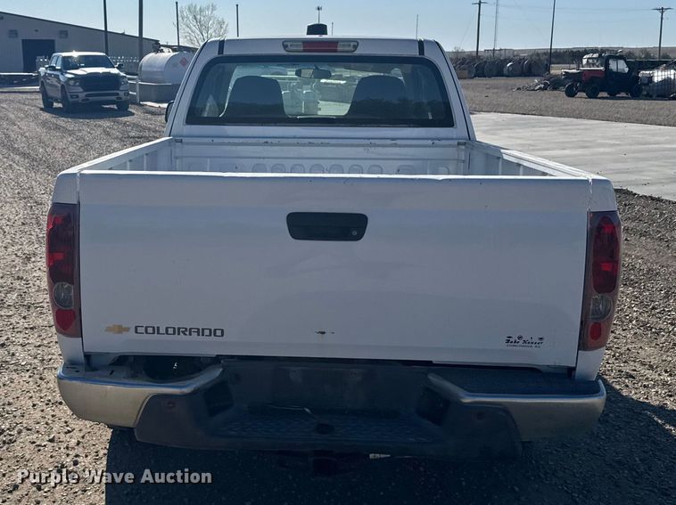 image for item FB7206 2005 Chevrolet Colorado Ext. Cab pickup truck