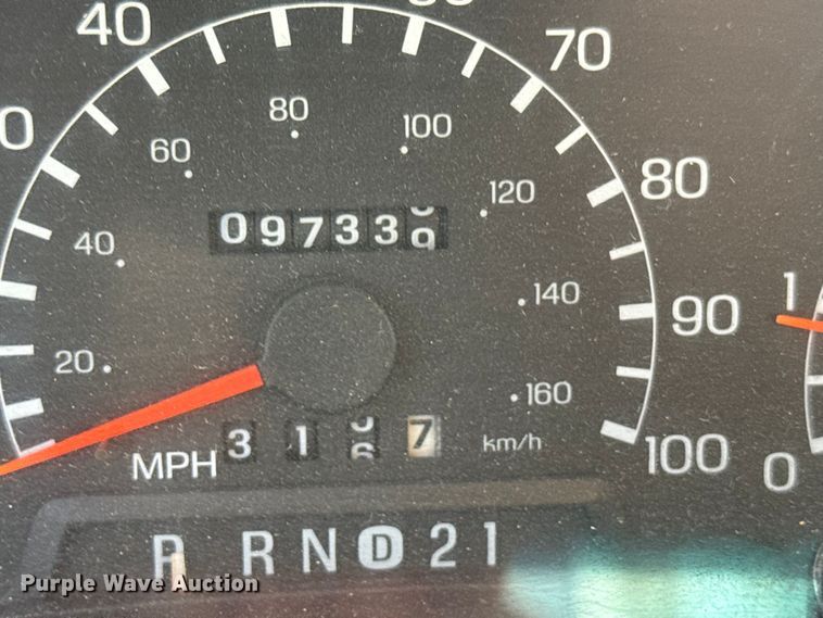 image for item FB7241 2000 Ford F550 Super Duty bucket truck