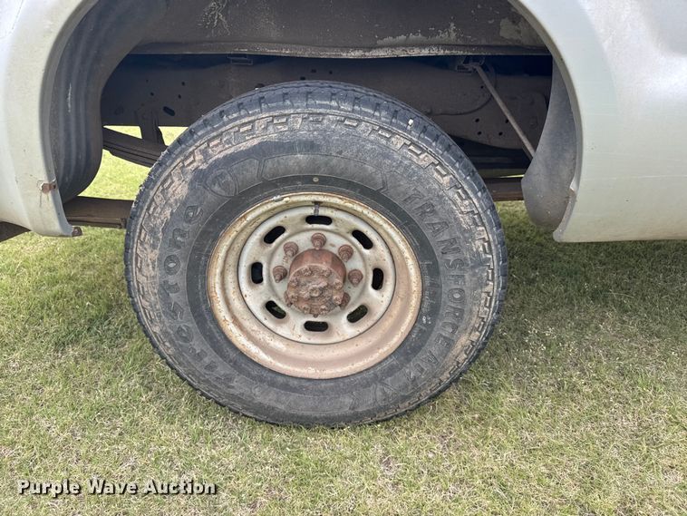 image for item FB7252 1999 Ford F250 Super Duty pickup truck