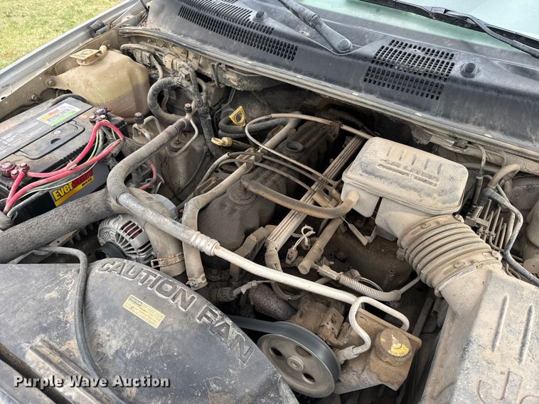 image for item FB7253 2004 Jeep Grand Cherokee SUV