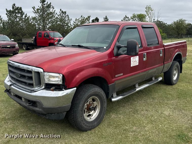 2003 Ford F250 Super Duty Crew Cab pickup truck