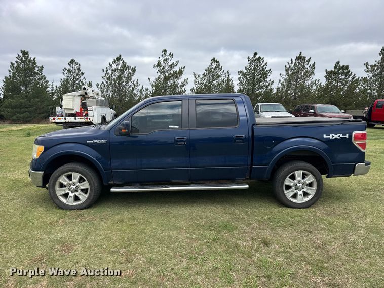 image for item FB7256 2010 Ford F150 Crew Cab pickup truck