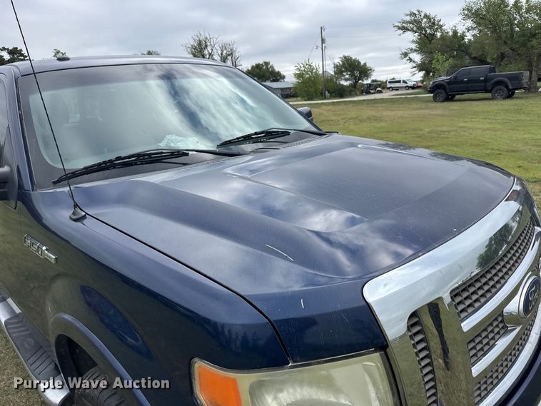 image for item FB7256 2010 Ford F150 Crew Cab pickup truck