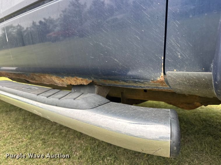 image for item FB7256 2010 Ford F150 Crew Cab pickup truck
