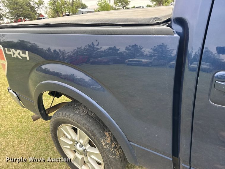 image for item FB7256 2010 Ford F150 Crew Cab pickup truck