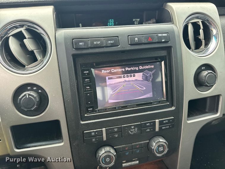 image for item FB7256 2010 Ford F150 Crew Cab pickup truck