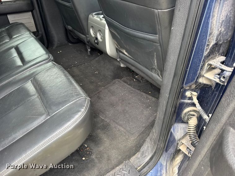 image for item FB7256 2010 Ford F150 Crew Cab pickup truck