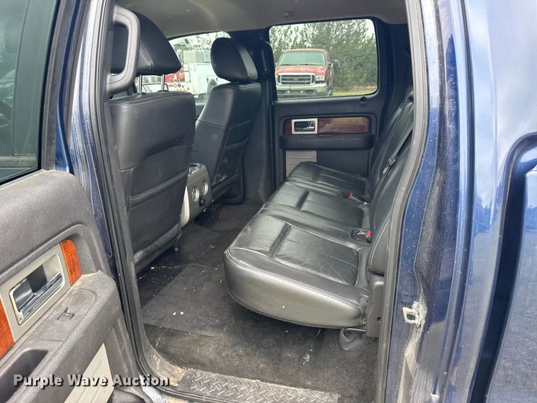 image for item FB7256 2010 Ford F150 Crew Cab pickup truck