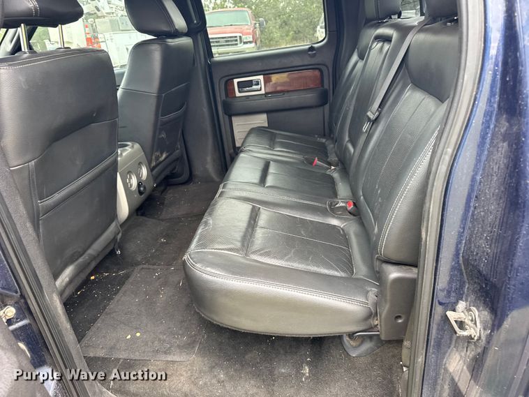 image for item FB7256 2010 Ford F150 Crew Cab pickup truck