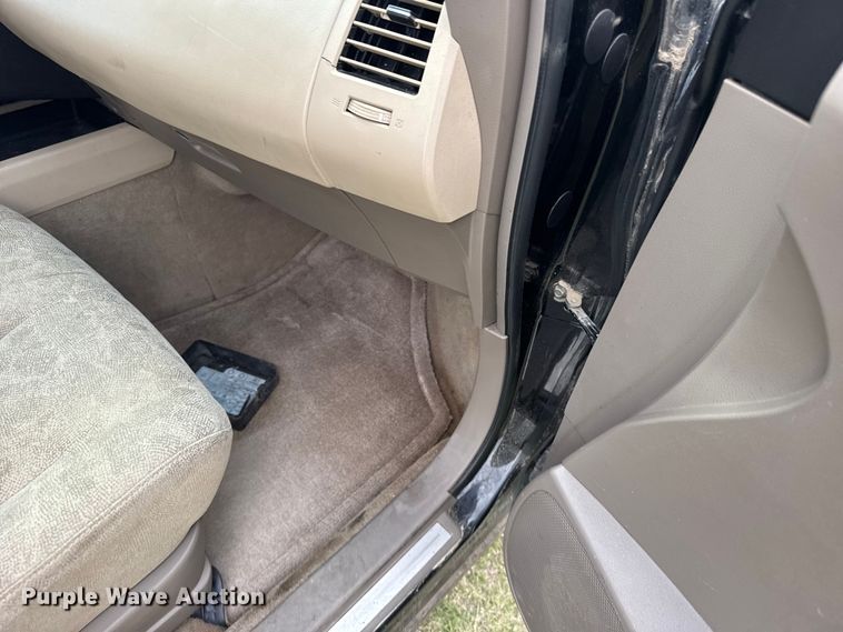 image for item FB7257 2005 Nissan Murano SUV