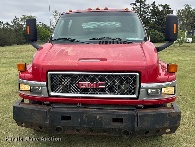 image for item FB7259 2004 GMC C4500 flatbed truck