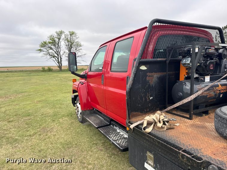 image for item FB7259 2004 GMC C4500 flatbed truck