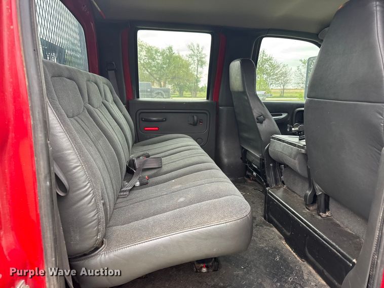 image for item FB7259 2004 GMC C4500 flatbed truck