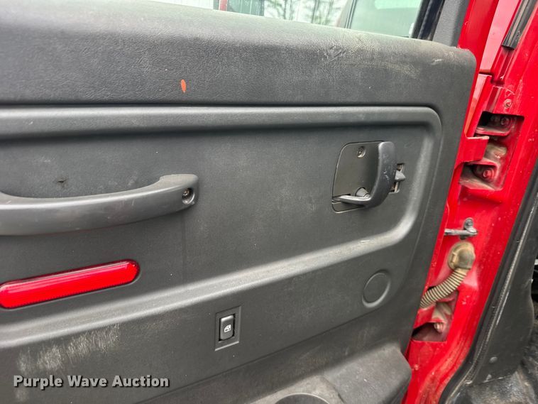 image for item FB7259 2004 GMC C4500 flatbed truck