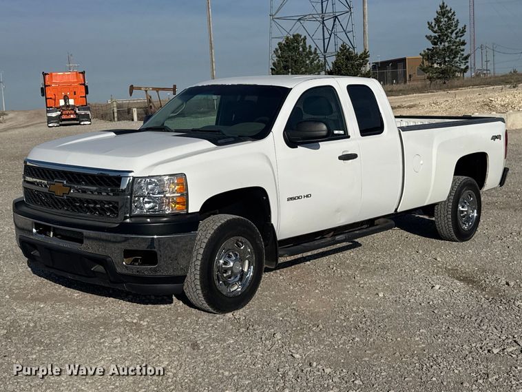 2012 Chevrolet Silverado 2500HD Ext. Cab pickup truck