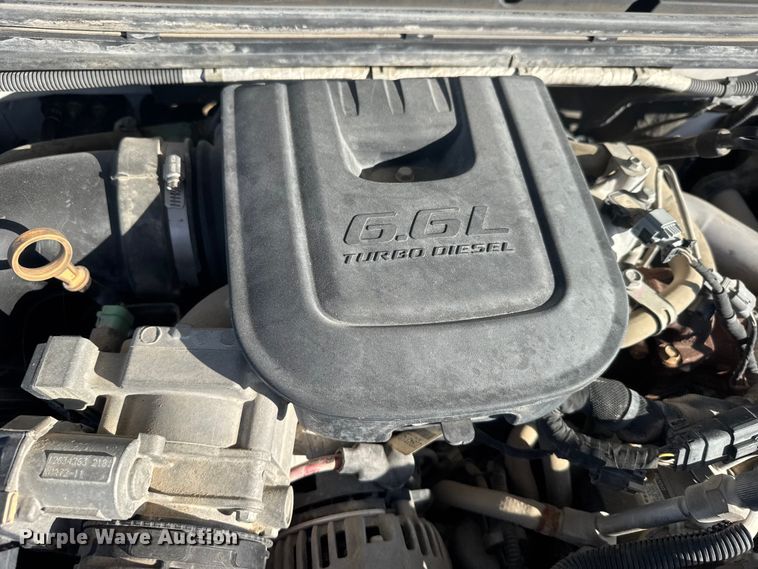 image for item FB7262 2012 Chevrolet Silverado 2500HD Ext. Cab pickup truck