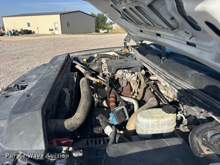 image for item FB7262 2012 Chevrolet Silverado 2500HD Ext. Cab pickup truck