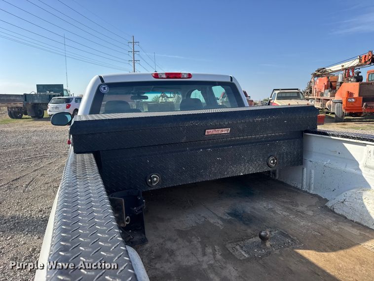 image for item FB7263 2013 Chevrolet Silverado 2500HD Ext. Cab pickup truck