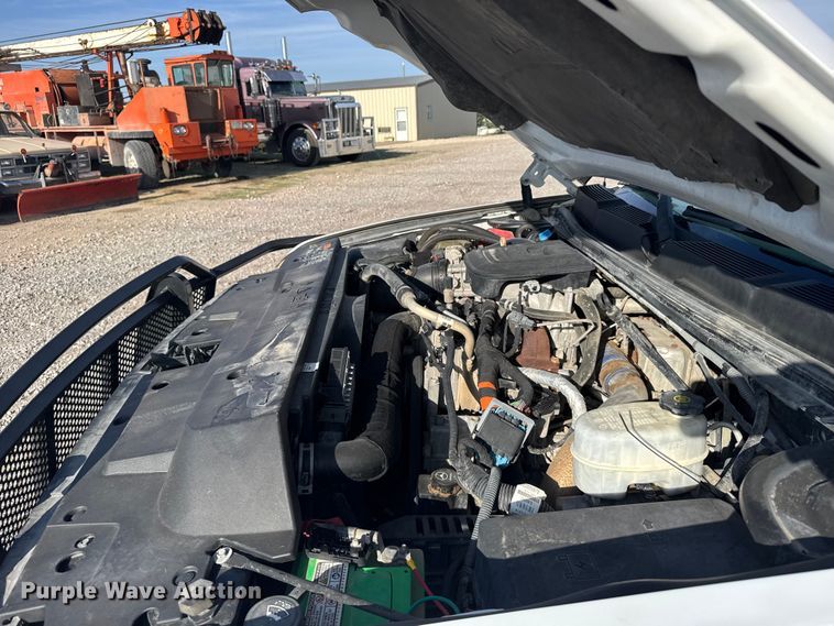 image for item FB7263 2013 Chevrolet Silverado 2500HD Ext. Cab pickup truck
