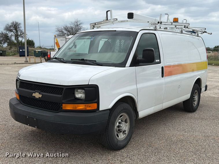 2017 Chevrolet Express van