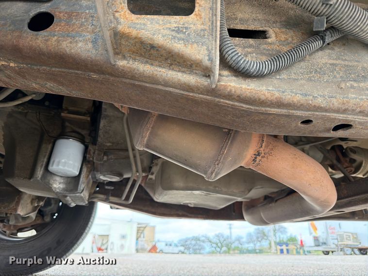image for item FB8116 2017 Chevrolet Express van
