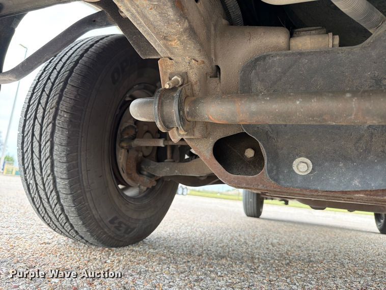 image for item FB8116 2017 Chevrolet Express van