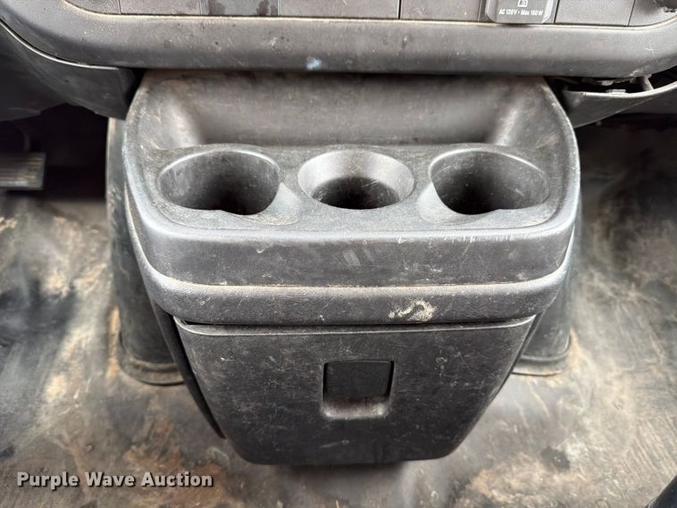 image for item FB8116 2017 Chevrolet Express van