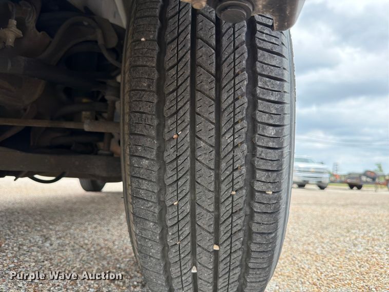 image for item FB8116 2017 Chevrolet Express van