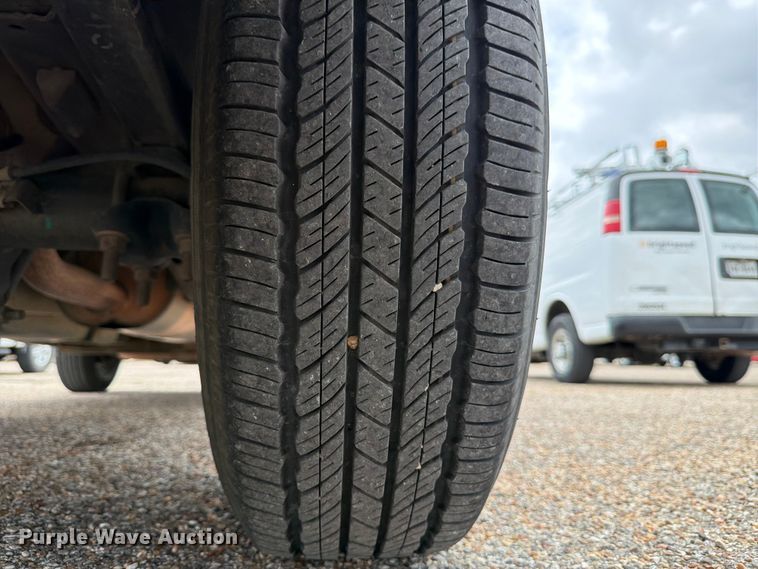 image for item FB8116 2017 Chevrolet Express van