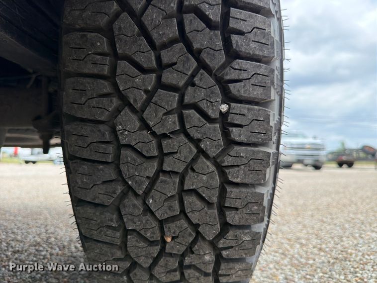 image for item FB8116 2017 Chevrolet Express van