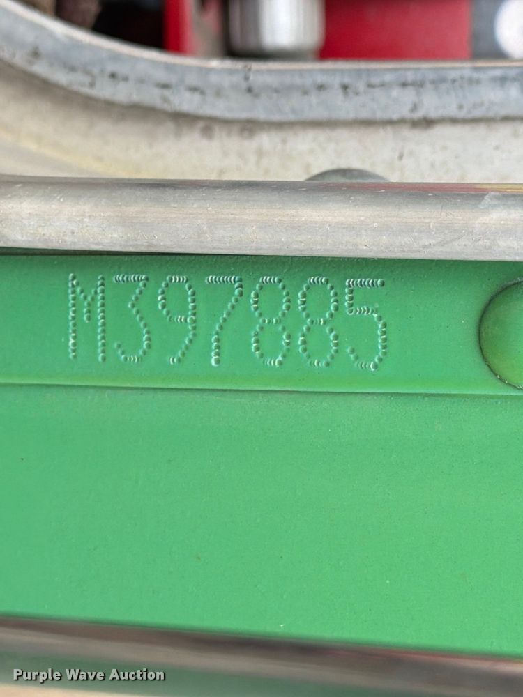 image for item FB8118 2004 Kenworth T300 refuse truck