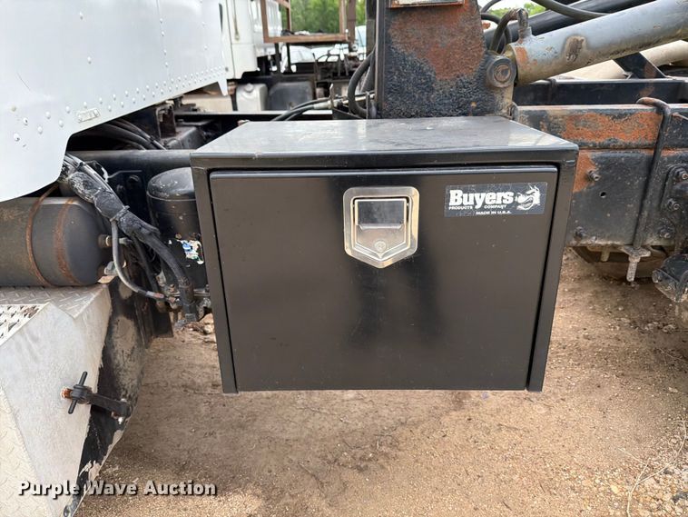 image for item FB8119 1997 Peterbilt 330 dumpster carrier truck