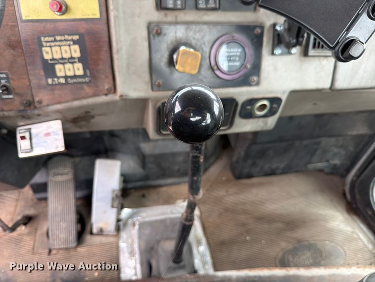 image for item FB8119 1997 Peterbilt 330 dumpster carrier truck