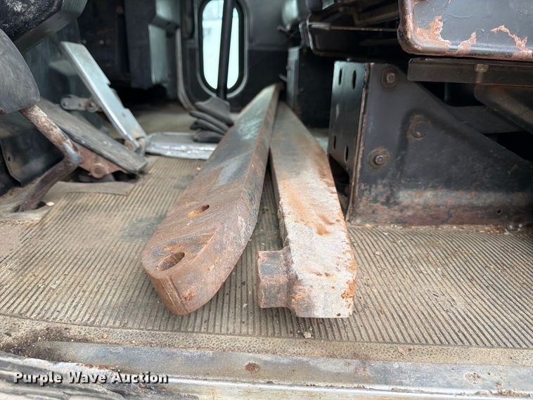 image for item FB8119 1997 Peterbilt 330 dumpster carrier truck