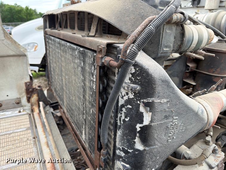 image for item FB8119 1997 Peterbilt 330 dumpster carrier truck