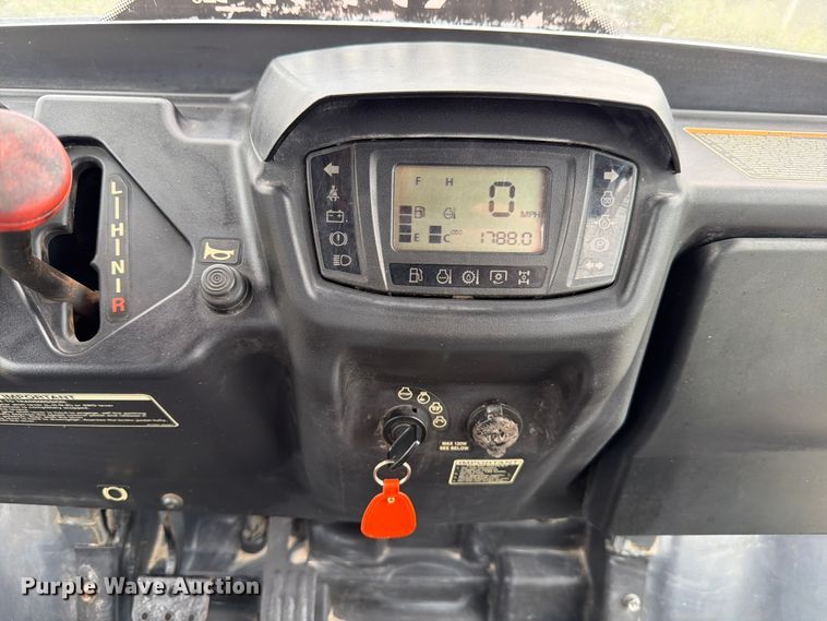 image for item FB8157 2016 Kubota RTV-X1140 utility vehicle