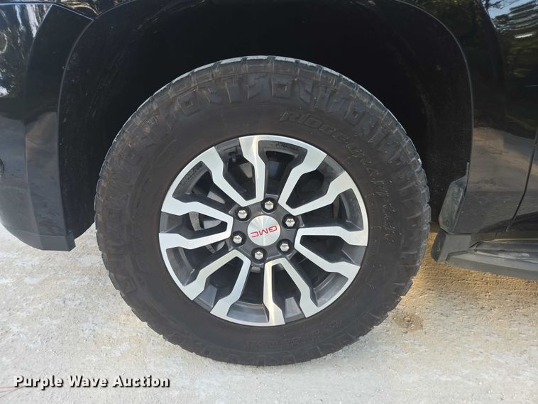 image for item FB9474 2020 Chevrolet Tahoe Police SUV