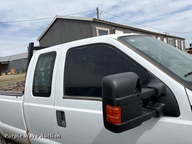 image for item FC2079 2012 Ford F350 Ext. Cab pickup truck