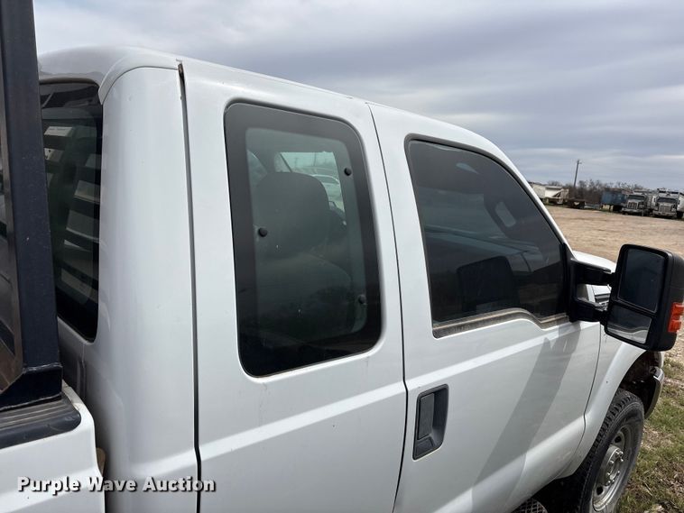 image for item FC2079 2012 Ford F350 Ext. Cab pickup truck