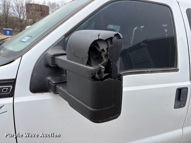 image for item FC2079 2012 Ford F350 Ext. Cab pickup truck