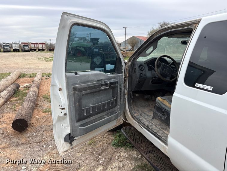 image for item FC2079 2012 Ford F350 Ext. Cab pickup truck