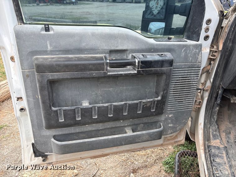 image for item FC2079 2012 Ford F350 Ext. Cab pickup truck