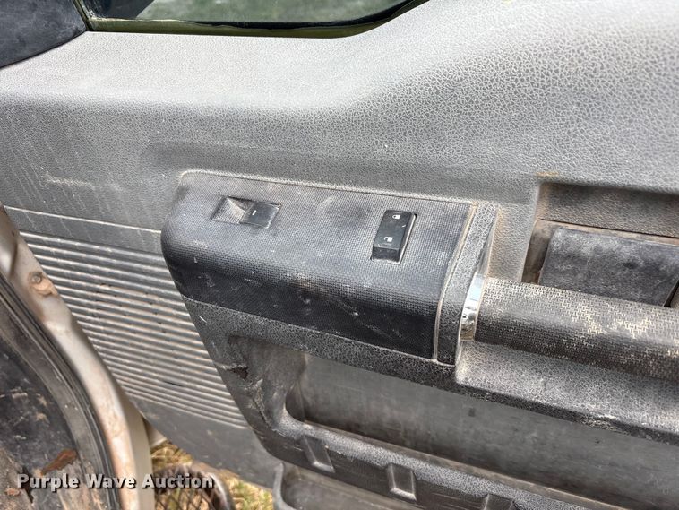 image for item FC2079 2012 Ford F350 Ext. Cab pickup truck