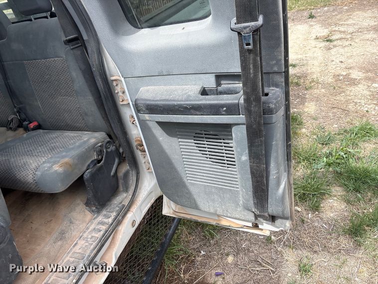 image for item FC2079 2012 Ford F350 Ext. Cab pickup truck