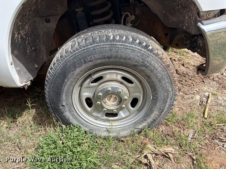 image for item FC2079 2012 Ford F350 Ext. Cab pickup truck