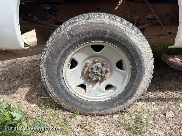 image for item FC2079 2012 Ford F350 Ext. Cab pickup truck