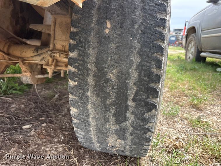 image for item FC2079 2012 Ford F350 Ext. Cab pickup truck