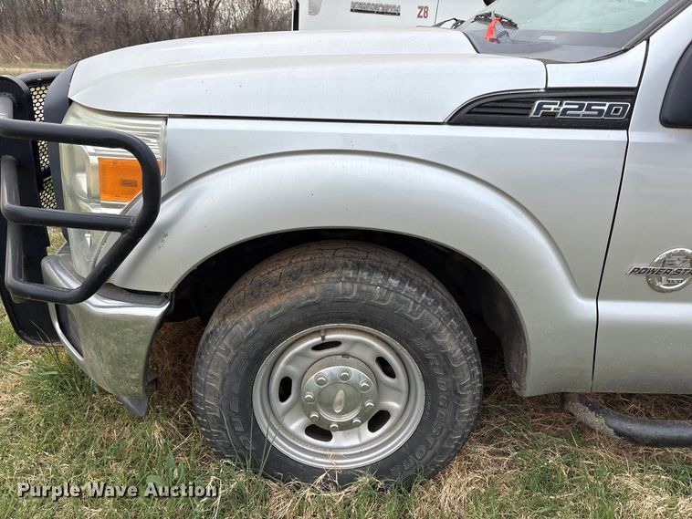 image for item FC2081 2012 Ford F250 Crew Cab pickup truck