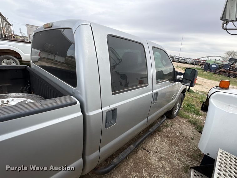 image for item FC2081 2012 Ford F250 Crew Cab pickup truck