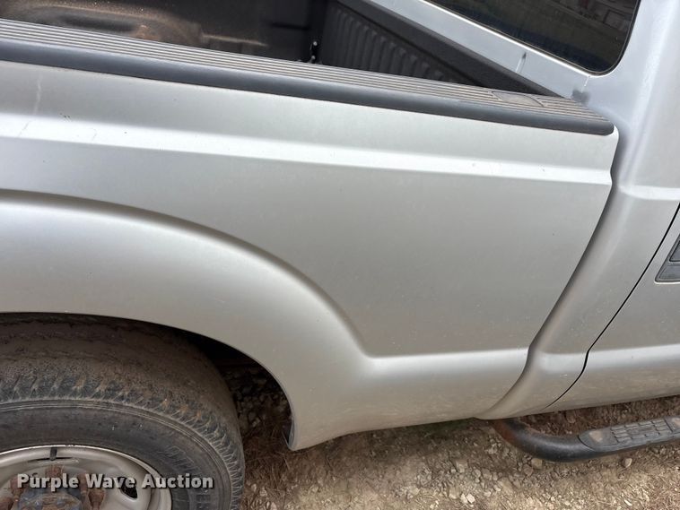 image for item FC2081 2012 Ford F250 Crew Cab pickup truck